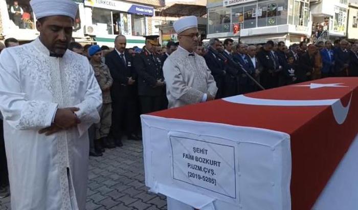 Pençe-Kilit şehidi uzman çavuş, son yolculuğuna uğurlandı