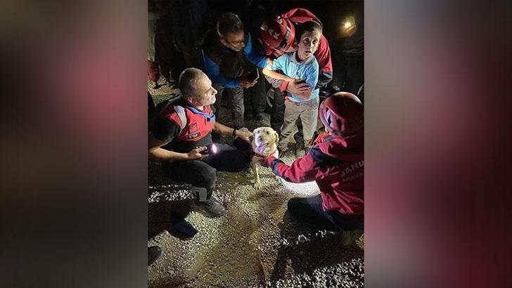 Okuldan kaçan öğrenciyi iz takip köpeği Merak buldu