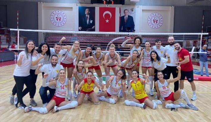 Göztepe filede Muratpaşa'ya karşı