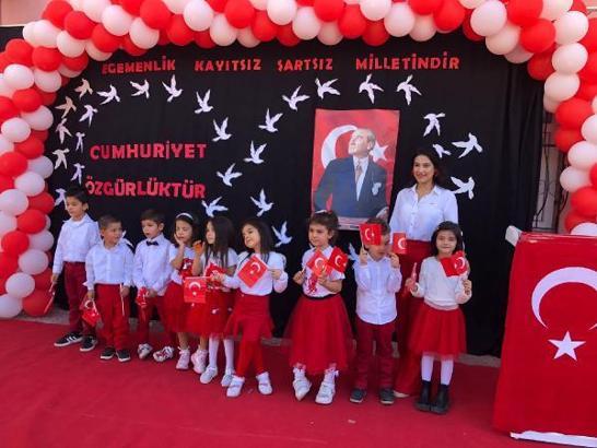 Şehit Muhammet Oruç'un adının verildiği anaokulunda Cumhuriyet coşkusu