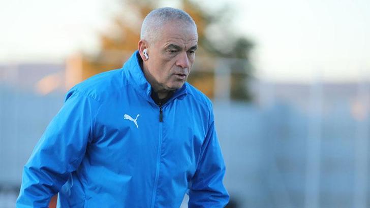 Rıza Çalımbay: Avrupa maçlarını milli maç gibi oynuyoruz