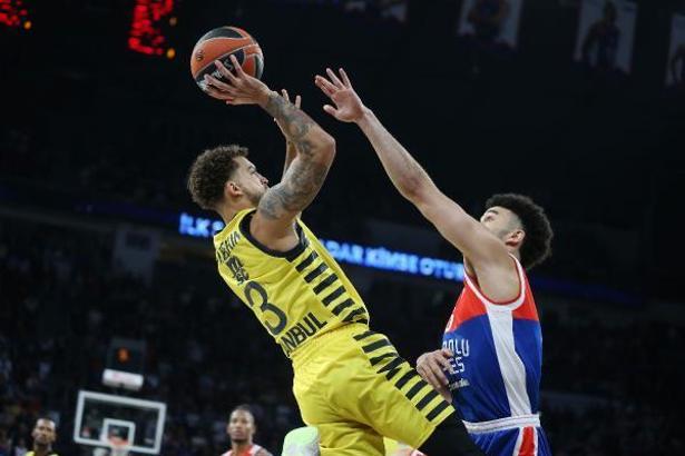 Anadolu Efes - Fenerbahçe Beko: 79-88