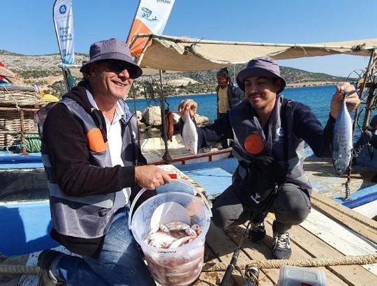 Mersin'de olta balıkçılığı yarışması - Yeniden