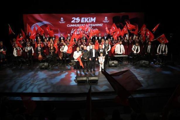 Kartoğlu: 29 Ekim Cumhuriyet Bayramımızı coşku ve gururla kutladık