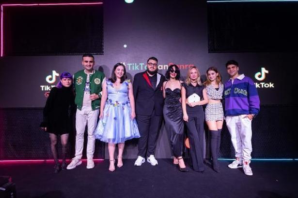 TikTok fenomenlerinin değişen hayatları belgesel oldu