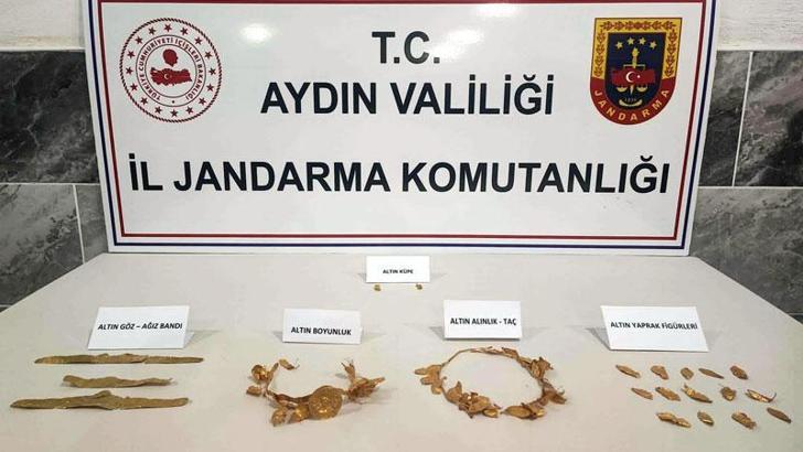 Evinde Antik Çağ Roma dönemi kral ve imparator mezar takılarıyla yakalandı