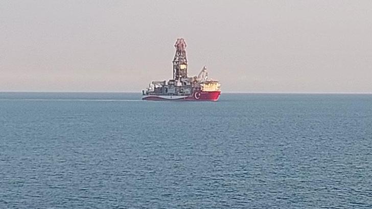 'Abdülhamid Han' sondaj gemisi, Taşucu Limanı açıklarında