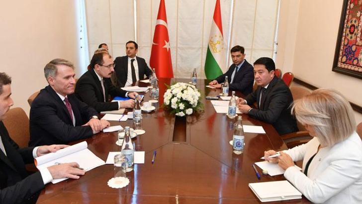 Ticaret Bakanı Muş’tan Tacikistan’da resmi temaslar