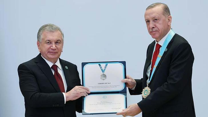Erdoğan’a Türk Dünyası Ali Nişanı taltif edildi