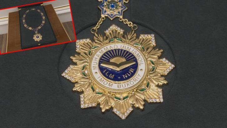 Özbekistan’da Erdoğan’a verilen iki nişan