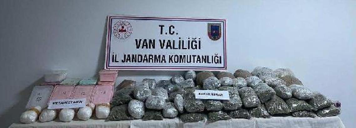 Van'da 29 kilo esrar ile 23 kilo metamfetamin ele geçirildi