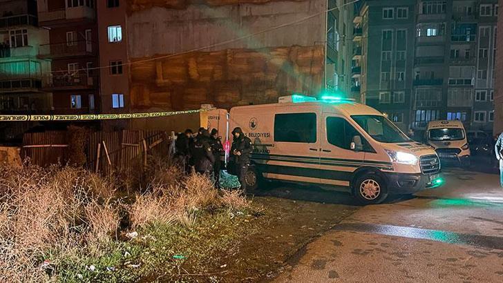 Yalnız yaşadığı evinde çıkan yangında öldü