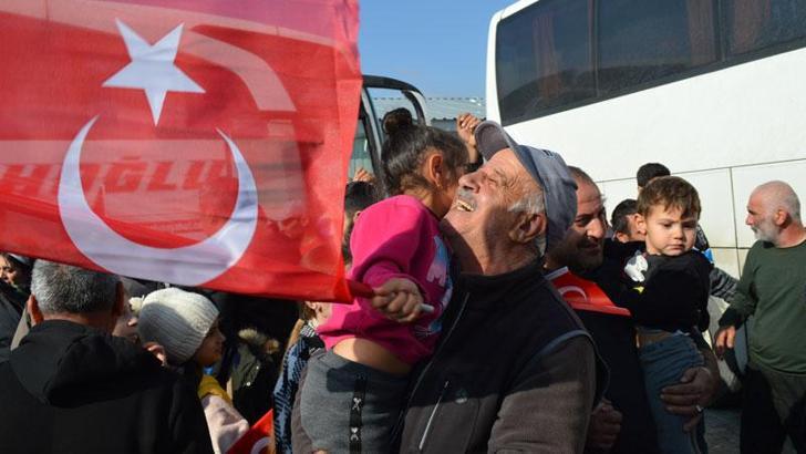 Elazığ’a getirilen 88 Ahıska Türkü, ailelerine kavuştu