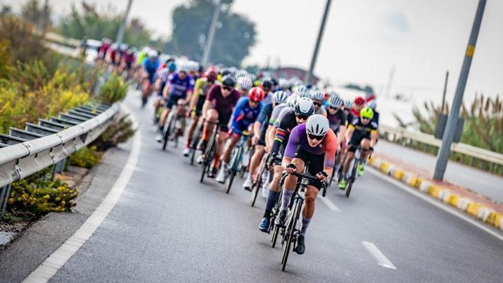 Gran Fondo World Series Uluslararası Bisiklet Yarışı heyecanı Antalya'da yaşandı
