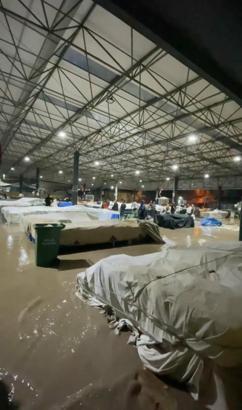 Muğla'da semt pazarı sular altında