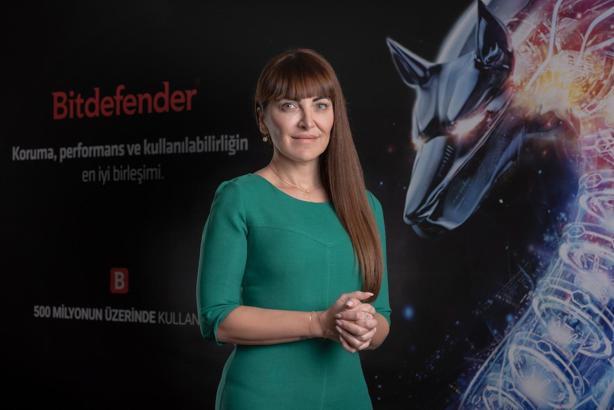 ‘Efsane Cuma’ alışverişlerinde dolandırılmamak için 8 öneri