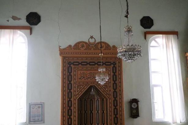 Düzce merkezli depremde Marmara ve İç Anadolu bölgeleri sallandı: 1 ölü, 79 yaralı (38)