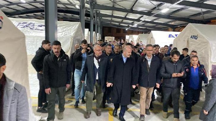 Düzce merkezli depremde Marmara ve İç Anadolu bölgeleri sallandı: 1 ölü, 79 yaralı (42)