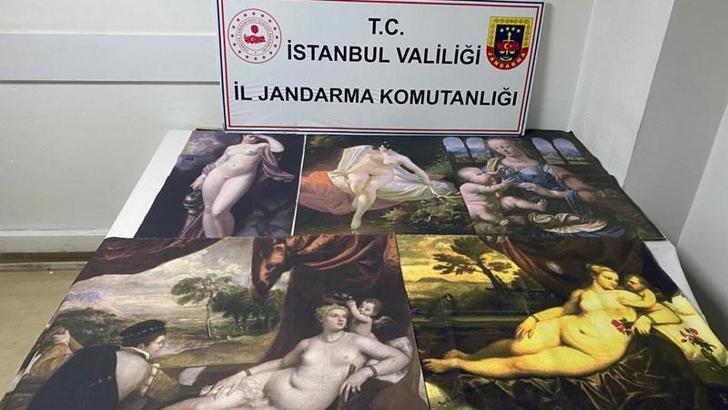 Eyüpsultan'da tarihi eser operasyonu: 5 yağlı boya tablo ve 143 sikke ele geçirildi