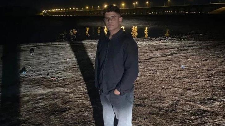 Husumetlileri sopayla döverek öldürdü