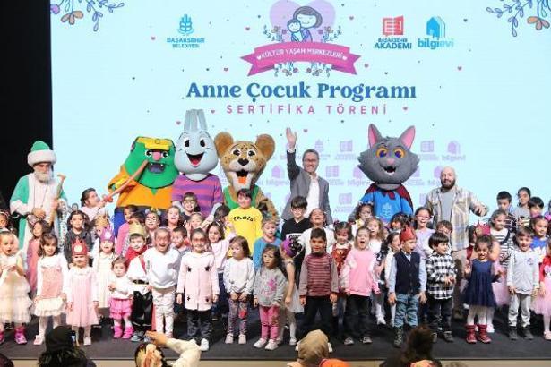 Başakşehir Anne Çocuk Merkezi’nde sertifika töreni gerçekleştirildi
