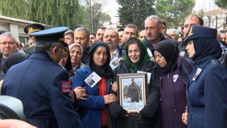 Şehit Uzman Çavuş Yiğit son yolculuğuna uğurlandı