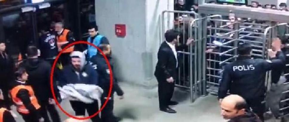 Olaylı derbide işaret fişeğini atan şüphelinin stada giriş görüntüleri ortaya çıktı