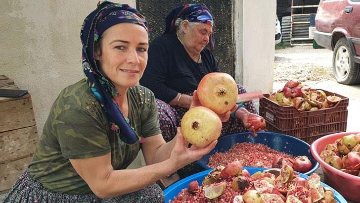 Yörük kadınların 'nar ekşisi' mesaisi