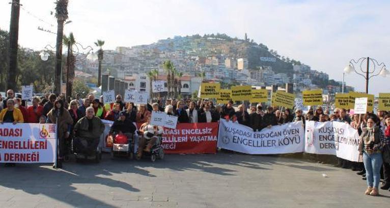 Kuşadası'nda 3 Aralık Dünya Engelliler Günü kutlandı