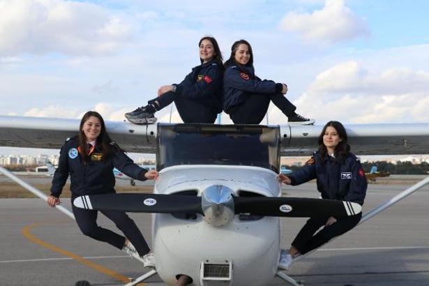 'Gelecekte her 4 pilottan 1'i kadın olacak'