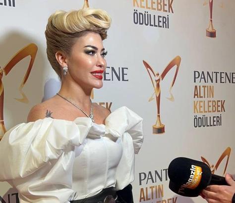 ‘Zorla Güzellik Olur’ hem kitap hem şarkı oldu