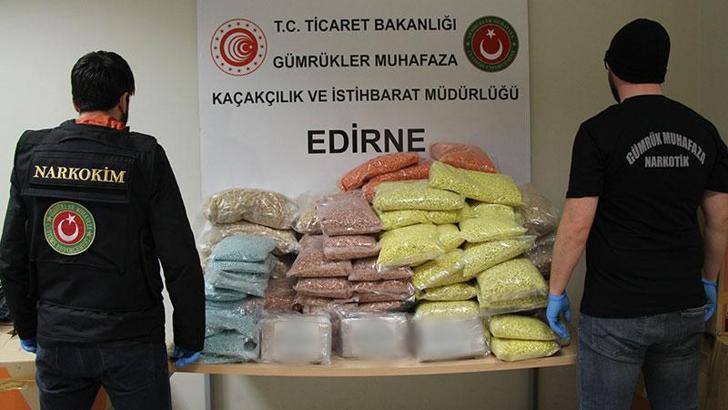 Bakan Muş: Kapıkule'de 442,7 kilo uyuşturucu ele geçirildi