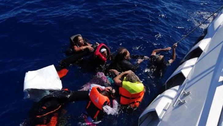 Yunanistan, 11 ayda 19 bin 636 göçmeni ölüme itti