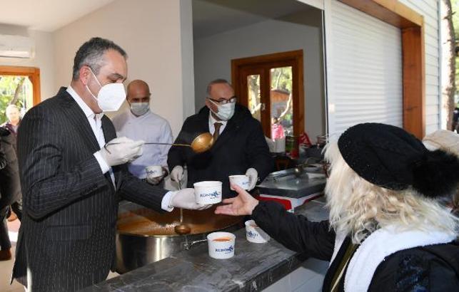 Konyaaltı'dan geleneksel fasulye şenliği