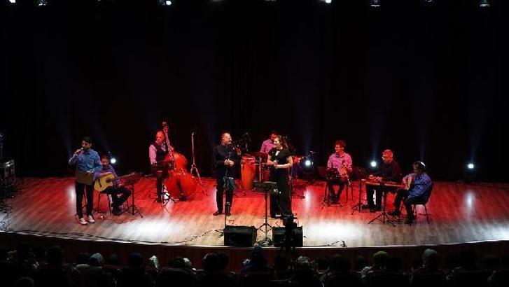 İncesaz grubu, Başakşehir'de sahne aldı