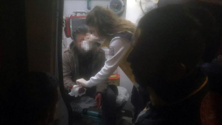 Tartıştığı mesai arkadaşının kulağını kesti