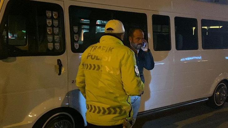 Sahte plakayla yolculuk yaparken polise yakalandı
