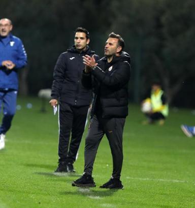 Okan Buruk: Galatasaray taraftarının beklediği kadro lig maçına kadar yetişir