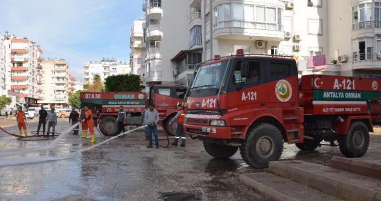Yazın yangın, kışın sel felaketiyle mücadele ediyorlar