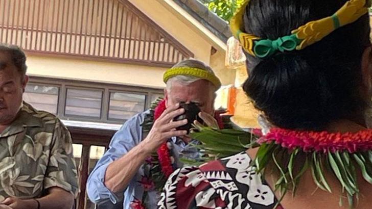 Avustralyalı milletvekili yerli içeceği geleneklere göre içince hastalandı