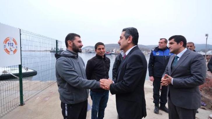 Kırklareli Valisi Ekici, tekne kazası geçiren balıkçıları ziyaret etti