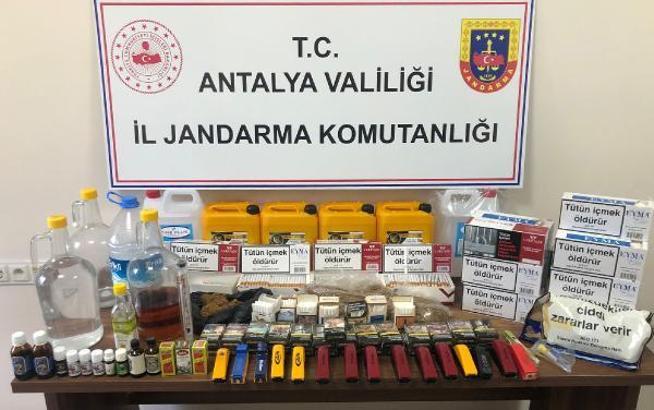 Kemer'de sahte alkol ve kaçak sigara baskınları