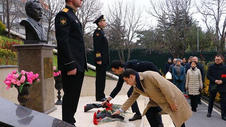 Rus Büyükelçi Karlov, ölümünün 6'ncı yılında anıldı