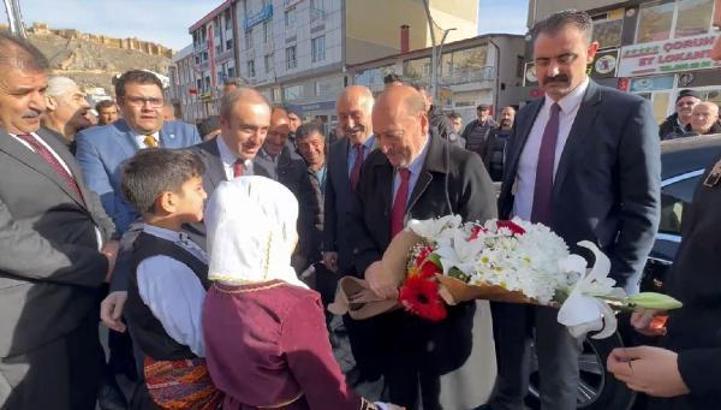 Bakan Bilgin: Ümit ediyorum işçi ve işverenlerin beklentisini gerçekleştiririz