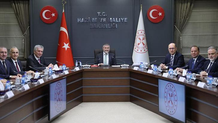 Bakan Nebati, İSO Başkanı Bahçıvan'ı kabul etti