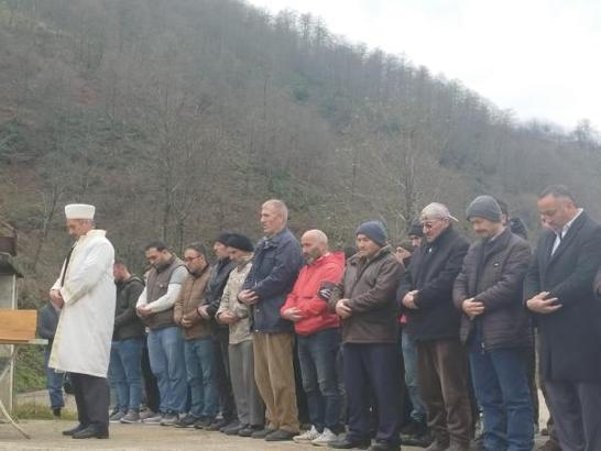 Kayıp epilepsi hastasının 7 yıl sonra kemikleri bulunmuştu, defnedildi