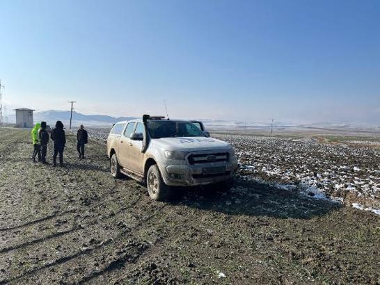 Kayıp Alzheimer hastası kadın, arazide ölü bulundu