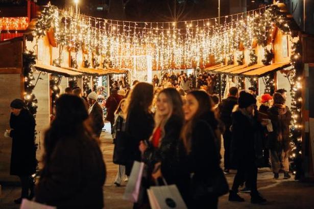 Küçükçiftlik Park’ta yılbaşı konserleri devam ediyor