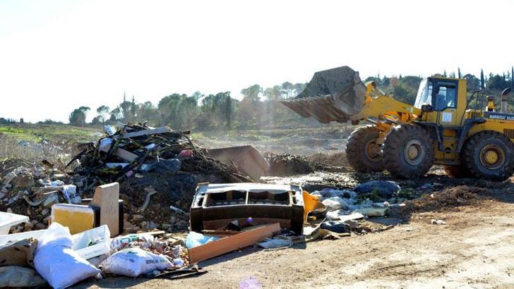 Büyük Manavgat yangınından etkilenen bölgeye dökülen atıklar kaldırıldı