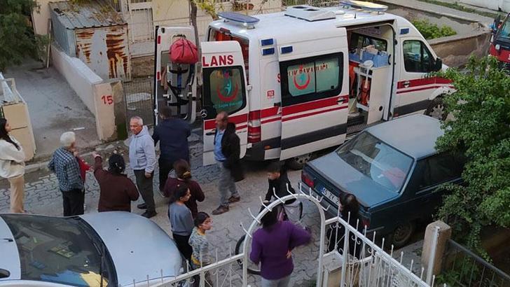 Tamir için çıktığı çatıdan havalandırma boşluğuna düştü